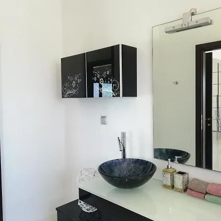 Quiet Family House In Koskinou, Rhodes *